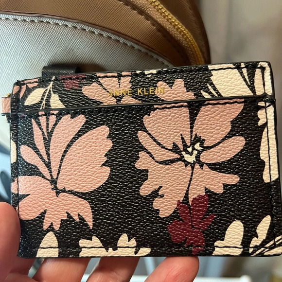 Anne Klein Triple Compartment Dome Satchel With Card Case - Picture 6 of 15